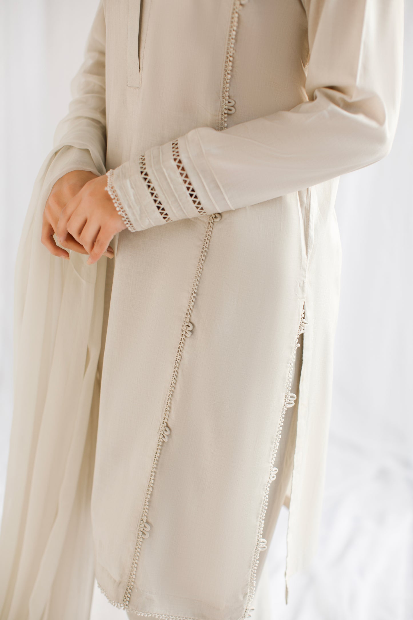Ethereal Elegance | 3-Piece Solid Lawn Suit
