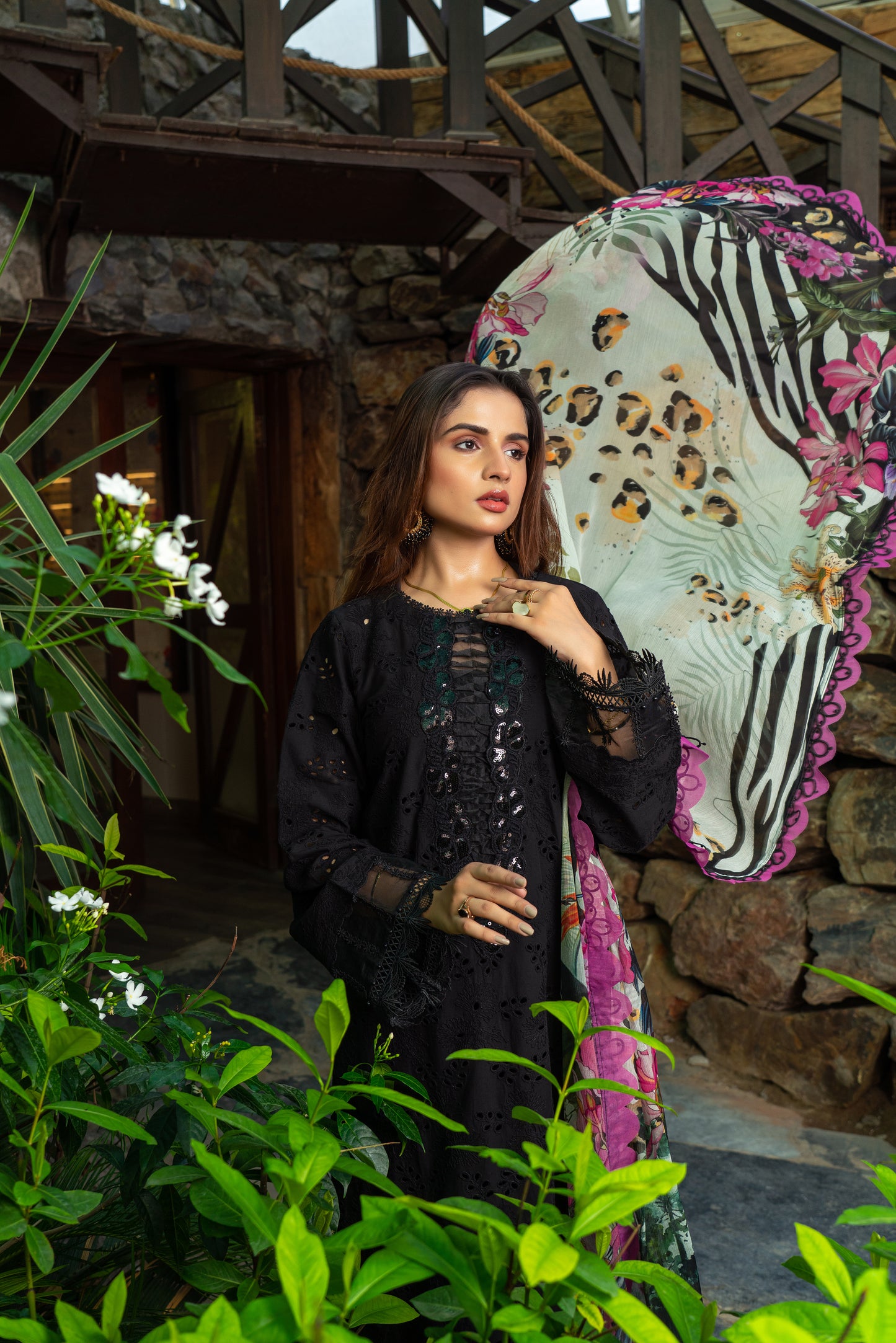 Noir - Unstitched 3-Piece Lawn Suit